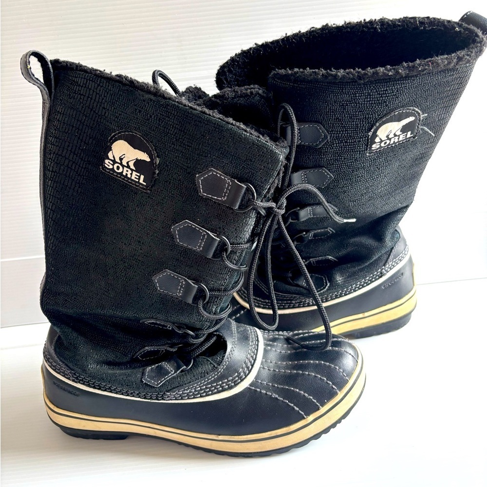 Sorel Tivoli NL1907 Black Suede Winter Snow Boots
